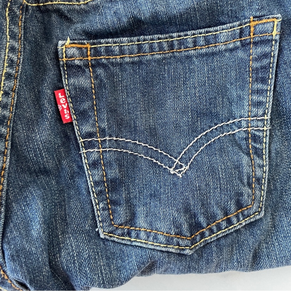 Levi’s 514 straight leg child’s 10 regular 25” x 25” whiskering - Picture 4 of 5